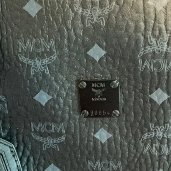 MCM Black Ottomar Weekender Duffel Bag Luxurious Travel Essential - Picture 4 of 12